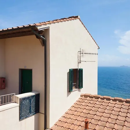 Residenza La Scogliera Di Rio Albano شقة *