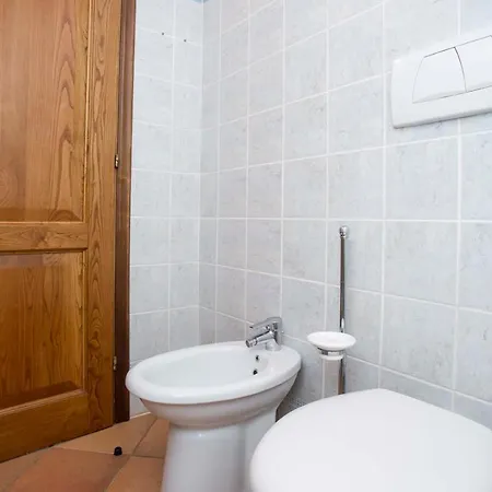 Residenza La Scogliera Di Rio Albano شقة ريو مارينا