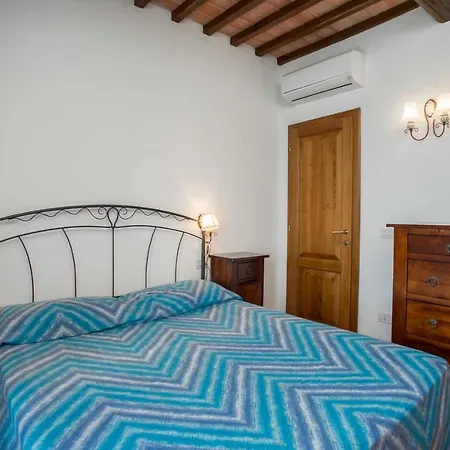 Residenza La Scogliera Di Rio Albano Apartment *