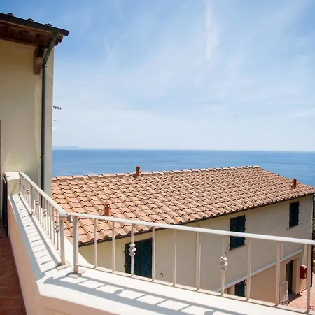 Apartment Residenza La Scogliera Di Rio Albano